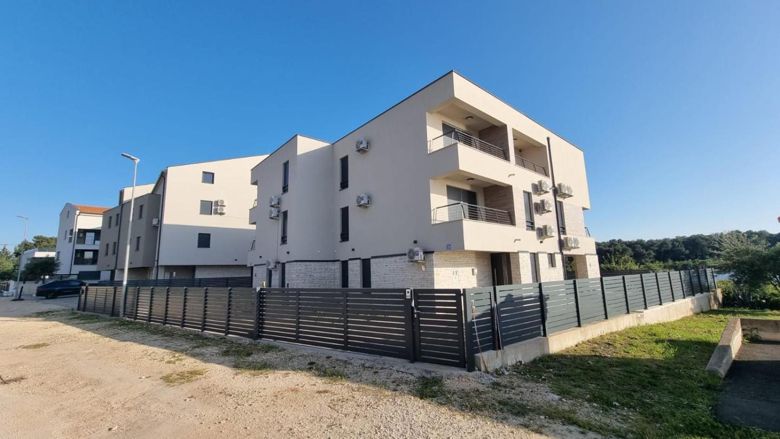 Penthouse Sunset Medulin Exterior foto